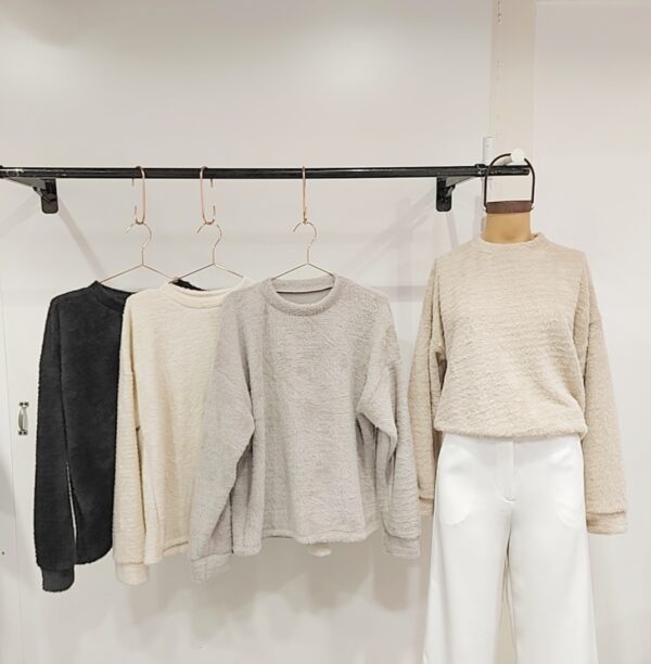 C417 Sweater oversize