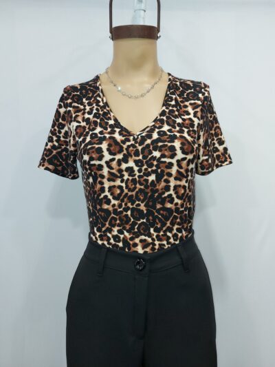C502 Rem Animal print "V"